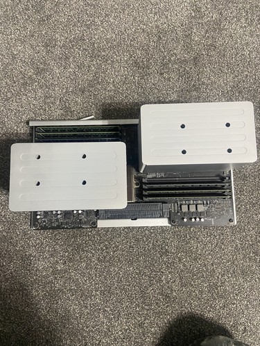 Apple mac pro 2009 - 2009, doppio