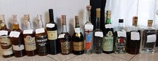 bottiglie liquori vintage