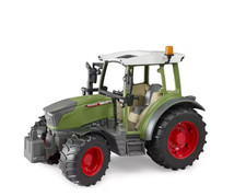 BRUDER TRATTORE FENDT VARIO 211 2180