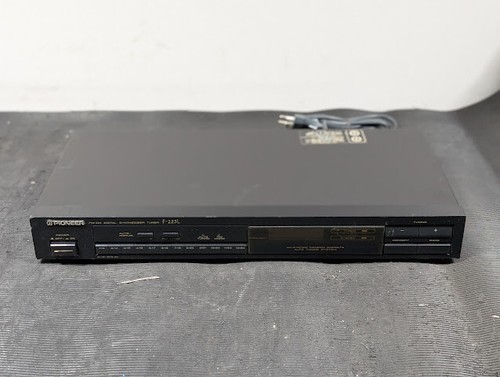 Pioneer 223l tuner - pioneer, fm/am