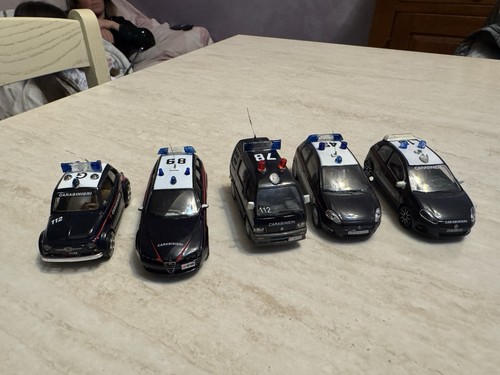Lotto modellini carabinieri