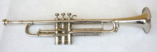 Trompette ancienne j - trompette, ancienne,