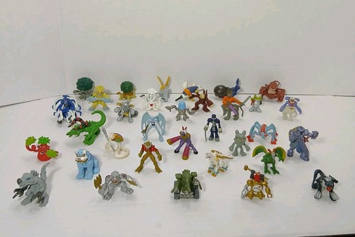 Huge lot vintage digimon - huge, 33