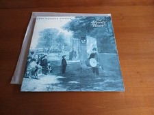 The Moody Blues – Long