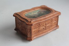 Scatola di legno dipinto