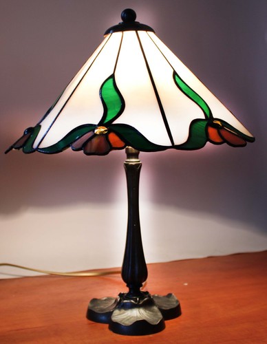 Lampada tavolo tiffany irys - da,