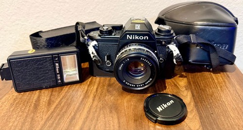 Nikon 35mm film camera with - film,