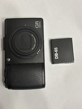 Fotocamera digitale compatta