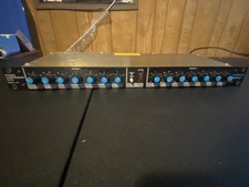 Cancello compressore stereo