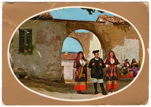 Costumi sardi bitti nuoro - sardi,