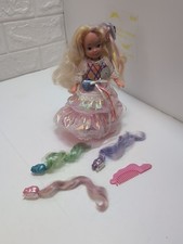 Lady Lovely Locks Dame
