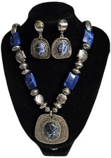 Set orecchini collana pietra