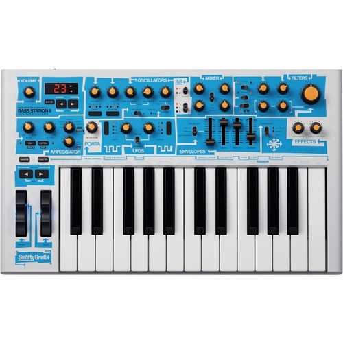 Novation bass station - novation,