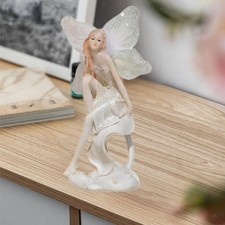 Statua di fata Statua in