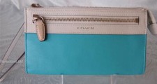 NWT COACH  Legacy Colorblock Zippy Wallet/Wristlet  Robin Egg Blue/Chalk Leather