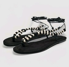 Zara sandalo piatto alla