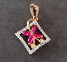.50Ct 18K Oro Rosa Solido Cubic Zirconia Rubino Marquise E Diamante Ciondolo
