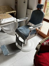 Sedia da barbiere vintage anni