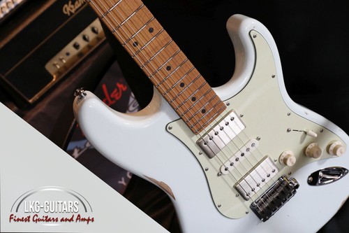 Suhr ian thornley signature - ian,