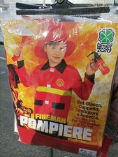 Carnevale  vestito da pompiere