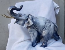 Cacciapuoti grande elefante - , in