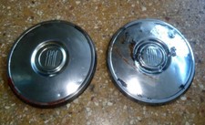 FIAT 128 BERLINA COPPIA BORCHIE RUOTA USATE ED ORIGINALI DELL 'EPOCA (521)