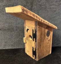 Casetta per uccellini rustica