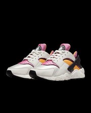 Nike Air Huarache University