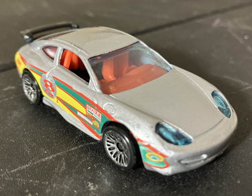 Silver porsche 911 gt3 - cup,