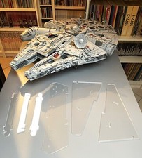 LEGO Millennium Falcon 75192 - Ultimate Collection montato - 2018 come nuovo