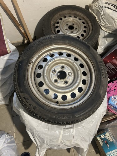 Cerchi con gomme - con, toyota