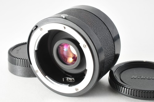 Near mint nikon 200 - near,