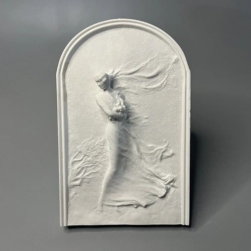 Pannello scultura donna romana