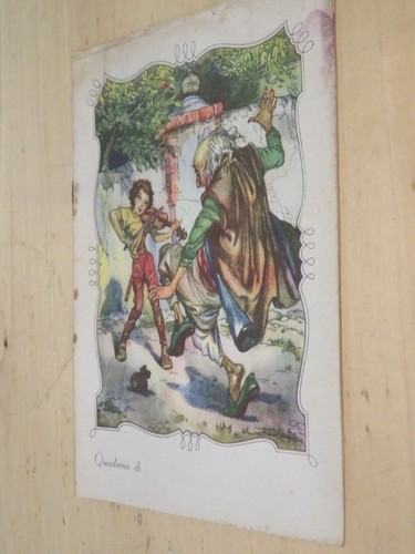 Vecchio quaderno scolastico - vecchio, di