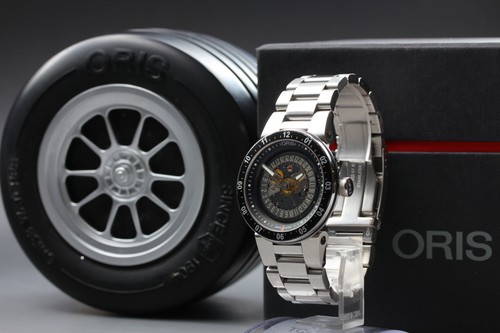Nuovo con scatola - con, orologio