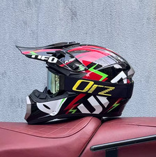 Casco moto fuoristrada