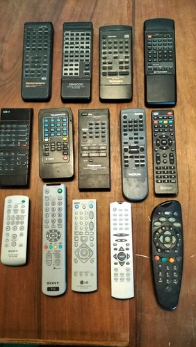Lotto telecomandi per tv - lotto, 14