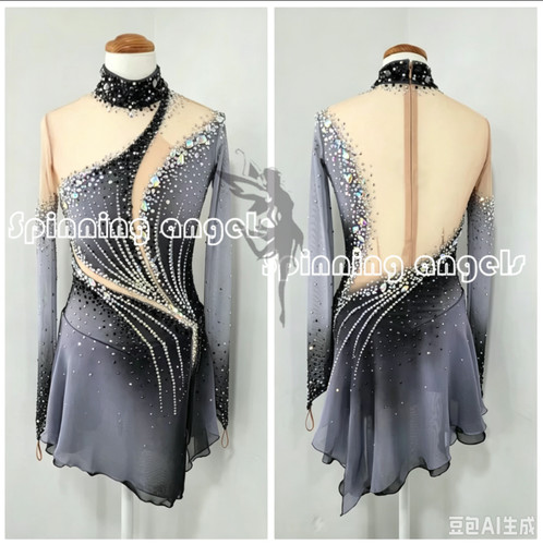 Costume pattinaggio - , su