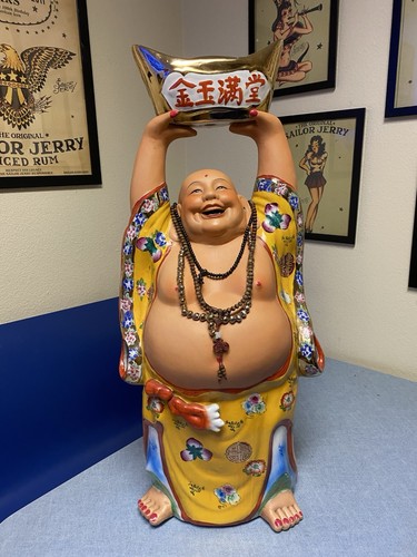 Grande statua buddah - che, ride