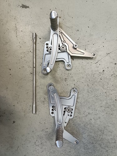 Pedane arretrate yamaha - yamaha, r1