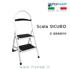 SCALA PIEGHEVOLE IN METALLO