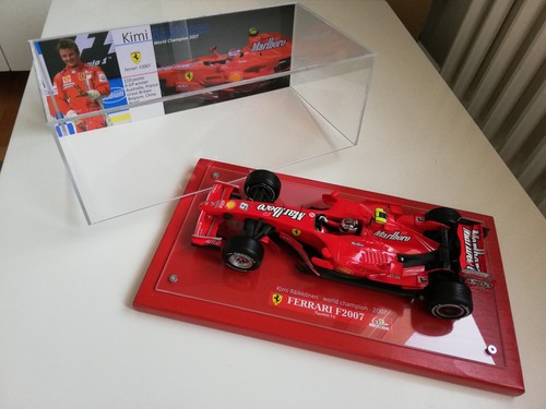 Ferrari f2007 kimi - 1:18,
