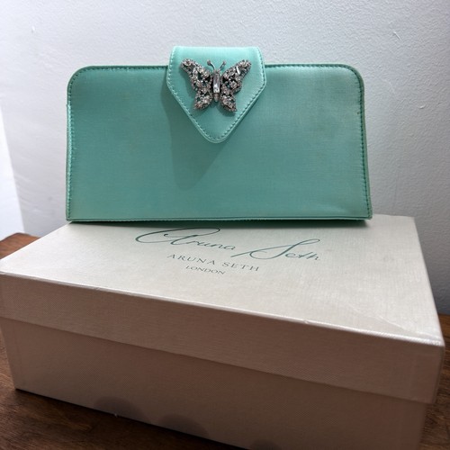 Pochette aruna seth - aruna, london