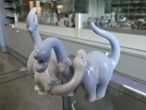 Coppia dinosauri innamorati - ,