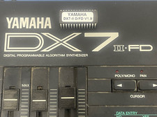 Yamaha DX7 II D o FD ultimo