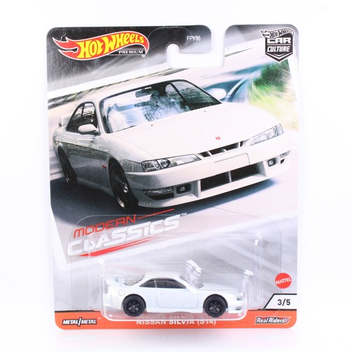 Hot wheels premium nissan - premium,