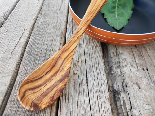 Cucchiaio legno ulivo - in,