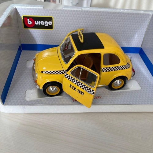 Modellino auto bburago fiat - auto,