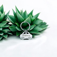 10 Portachiavi Macchinina con Incisione laser Personalizzata per Bomboniere