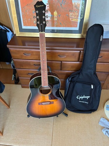 Epiphone studio chitarra - j-45,